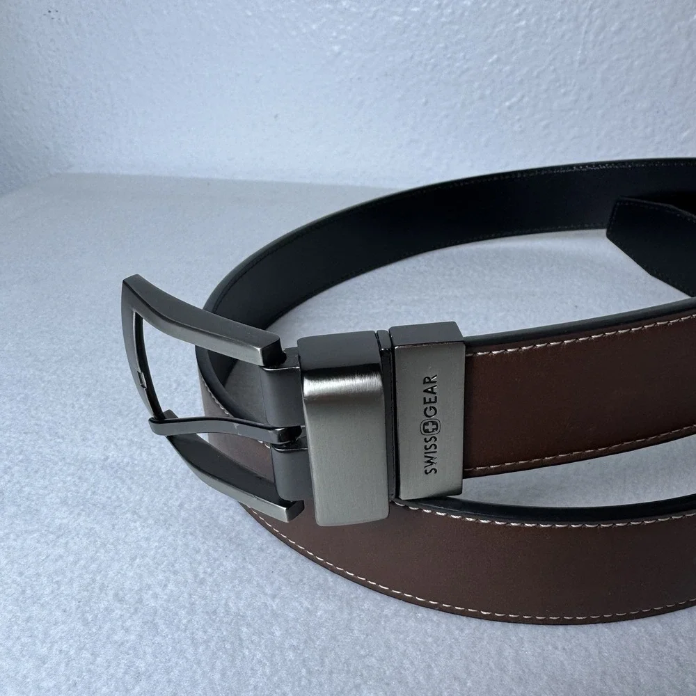 Swiss Gear Men's Medium 32-36 Black Brown Reversible Belt Bonded Leather
